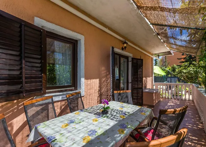 Holiday Flora Holiday home *