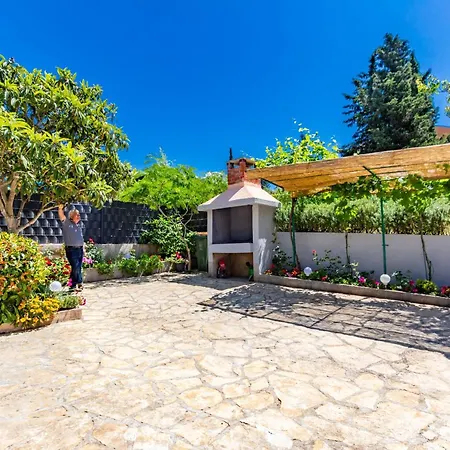 Flora Hébergement de vacances Zadar