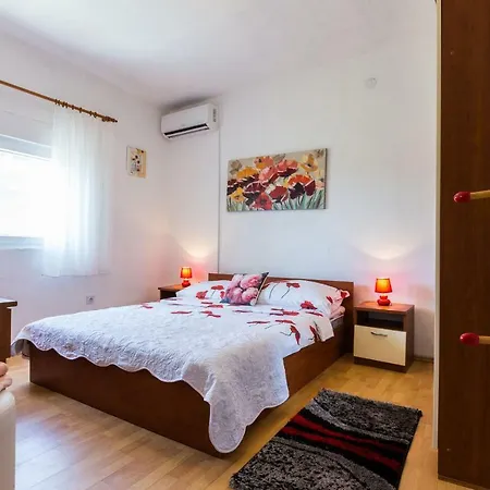 Holiday Flora Holiday home Zadar