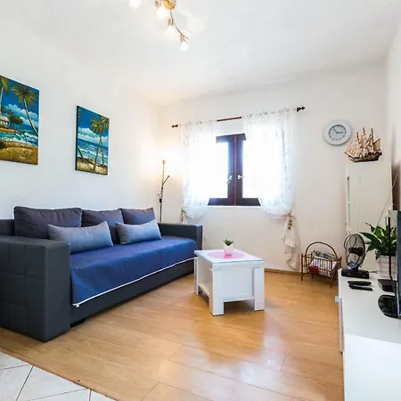 Flora Hébergement de vacances Zadar