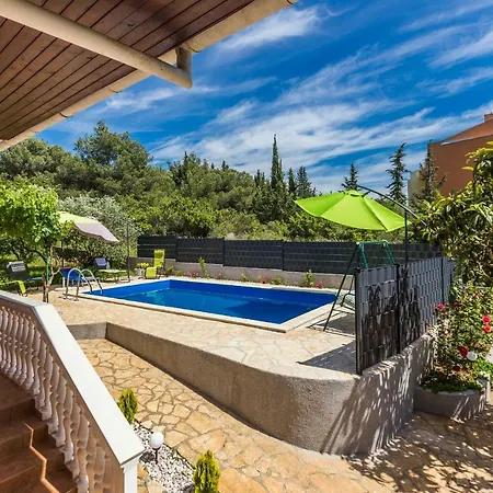Holiday Flora Holiday home Zadar